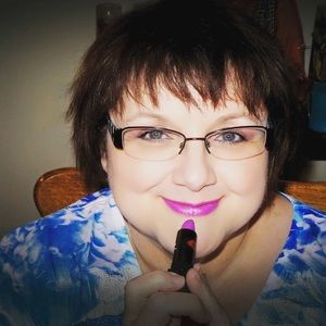 Meet your Posher, Sweetangie